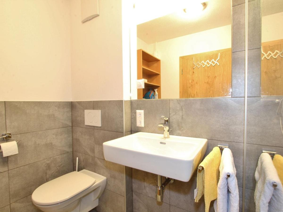 Modern Apartment In Neukirchen Am Gro Venediger Нойкірхен-ам-Гросфенедігер Екстер'єр фото